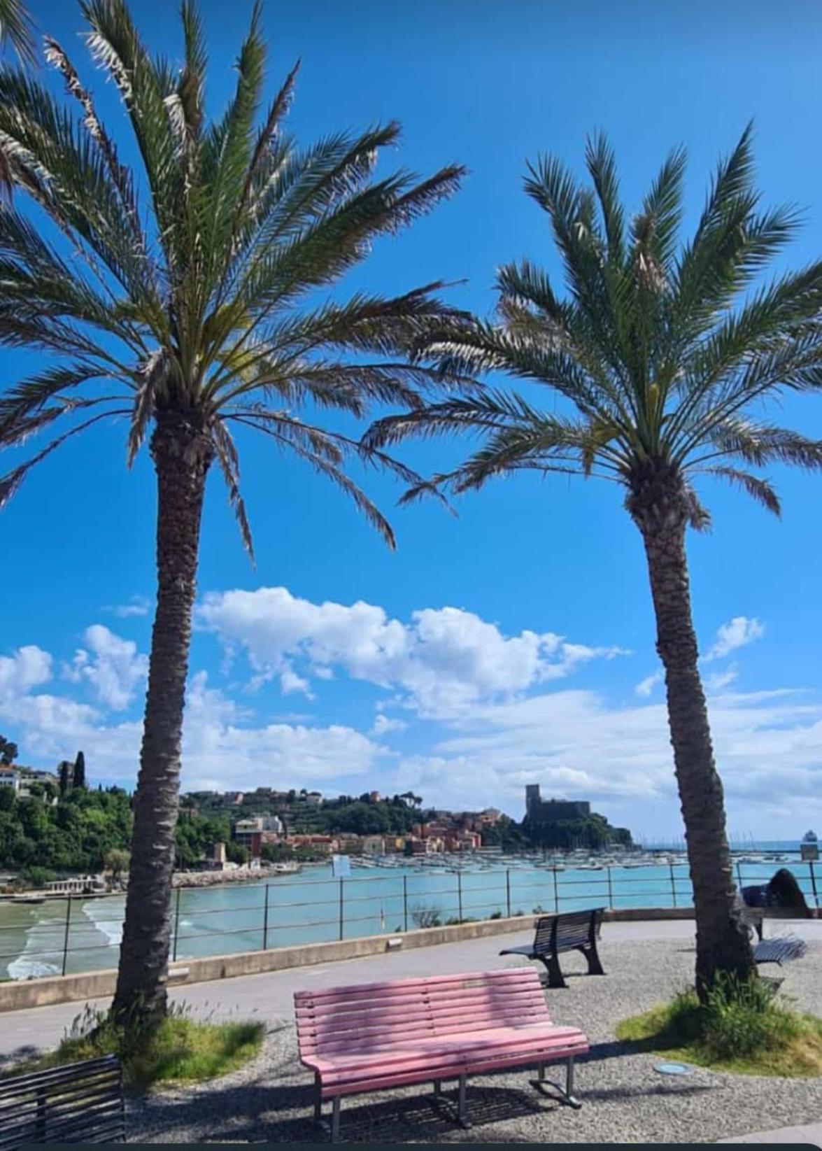 La Casa Del Pittore Anna House Lerici Bilik gambar