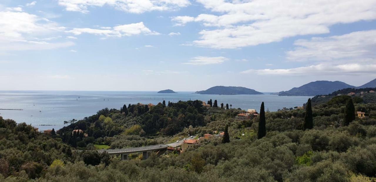 La Casa Del Pittore Anna House Lerici Luaran gambar